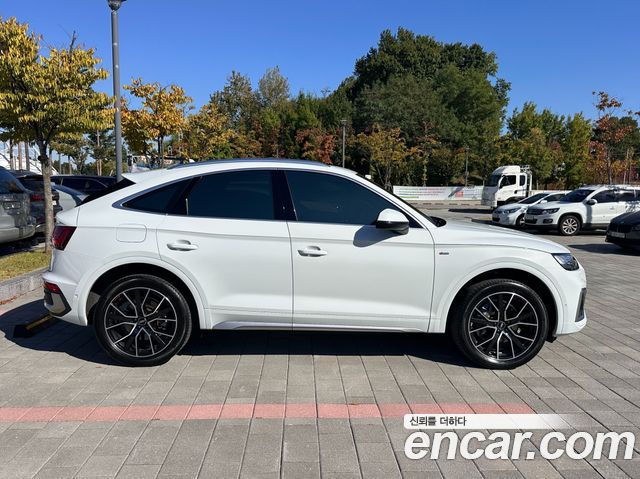 Audi Q5 2022 — photo 4