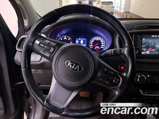 Kia Sorento 2016 — photo 10