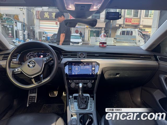 Volkswagen Arteon 2019 — photo 9