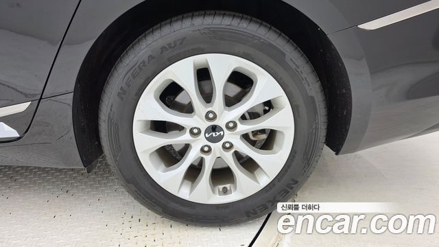 Kia K8 2023 — photo 5