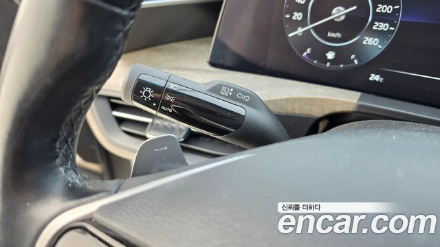 Kia K8 2023 — photo 18