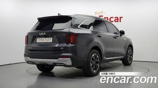 Kia Sorento 2024 — photo 2