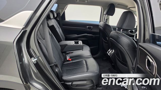 Kia Sorento 2024 — photo 11
