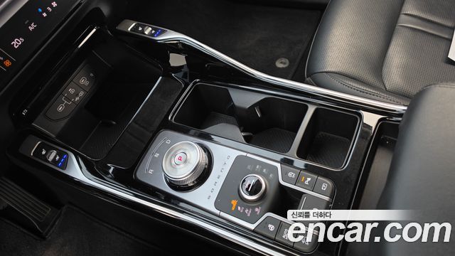 Kia Sorento 2024 — photo 9