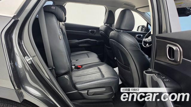 Kia Sorento 2024 — photo 12