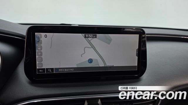 Hyundai Santafe 2022 — photo 14