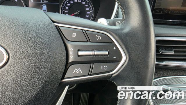 Hyundai Santafe 2022 — photo 18