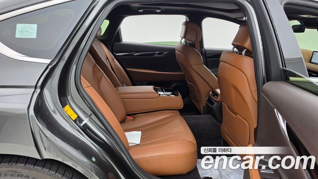 Genesis G80 2022 — photo 11