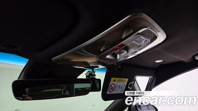 Genesis G80 2022 — photo 20