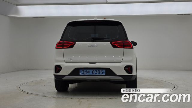 Kia Niro 2024 — photo 4