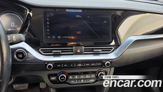 Kia Niro 2024 — photo 18