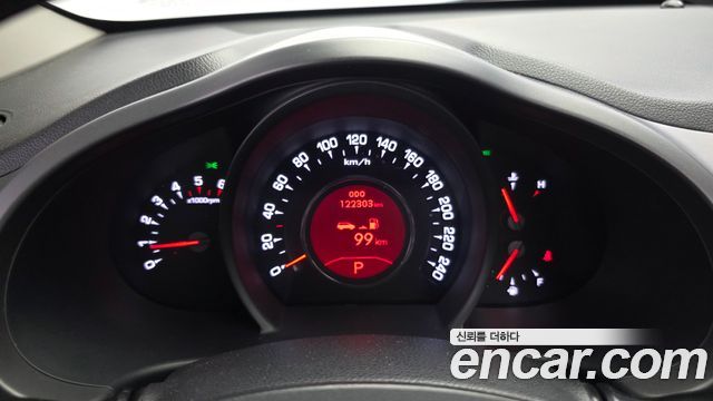 Kia Sportage 2013 — photo 8