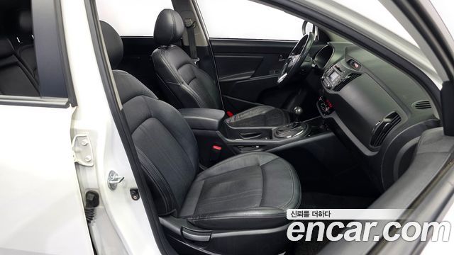 Kia Sportage 2013 — photo 11