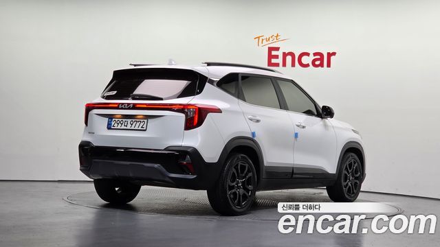 Kia Seltos 2023 — photo 2