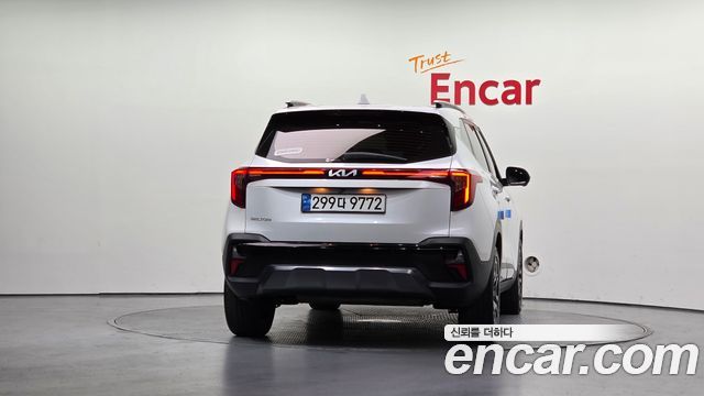 Kia Seltos 2023 — photo 4