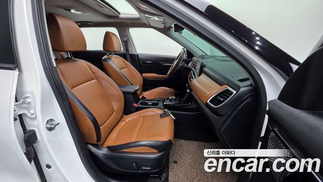 Kia Seltos 2023 — photo 13