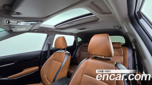 Kia Seltos 2023 — photo 18