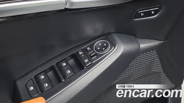 Kia Seltos 2023 — photo 20
