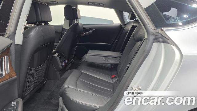 Audi A7 2014 — photo 12