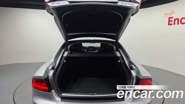 Audi A7 2014 — photo 20