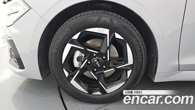 Kia K5 2025 — photo 5