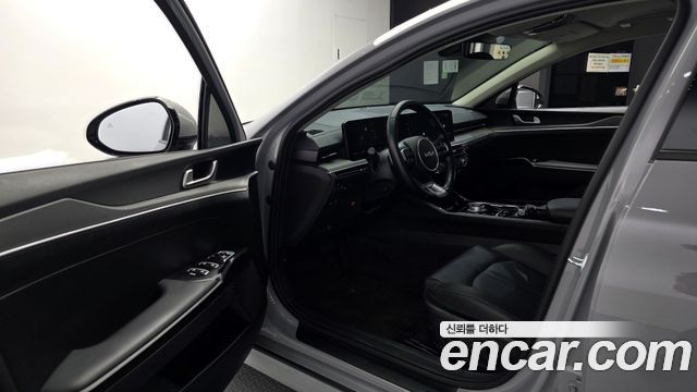 Kia K5 2025 — photo 13