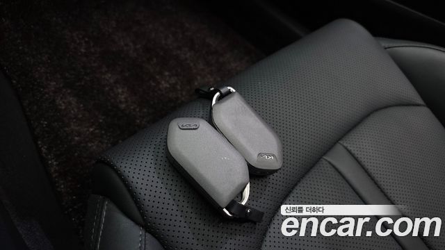 Kia K5 2025 — photo 24