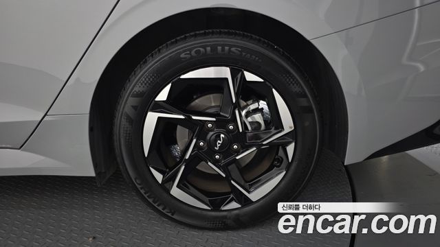 Kia K5 2025 — photo 7