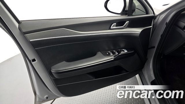 Kia K5 2025 — photo 14
