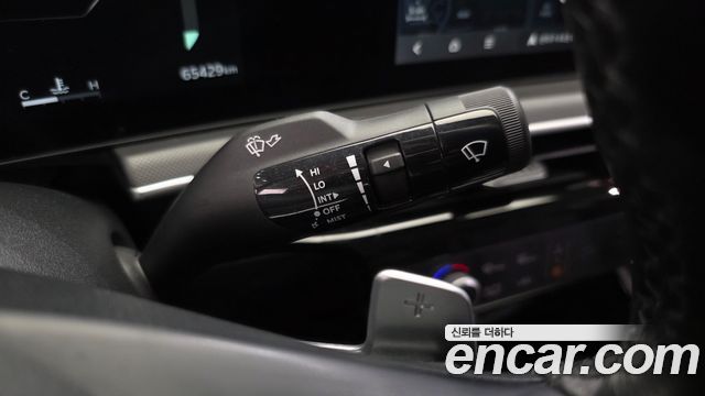 Kia K5 2025 — photo 32
