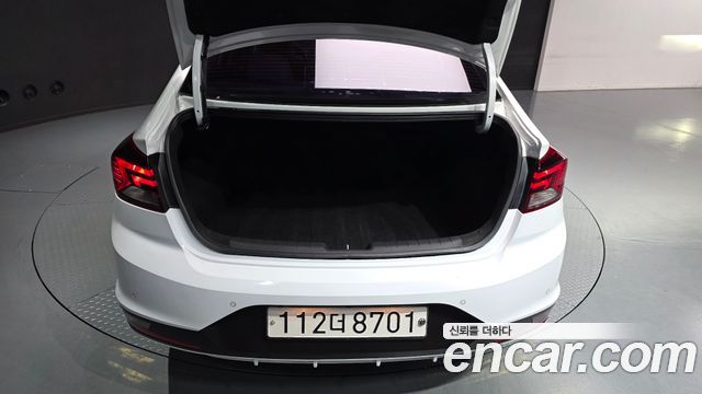Hyundai AVANTE 2020 — photo 26