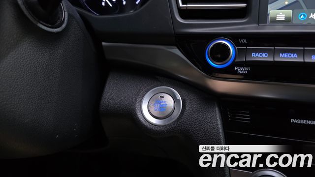 Hyundai AVANTE 2020 — photo 27