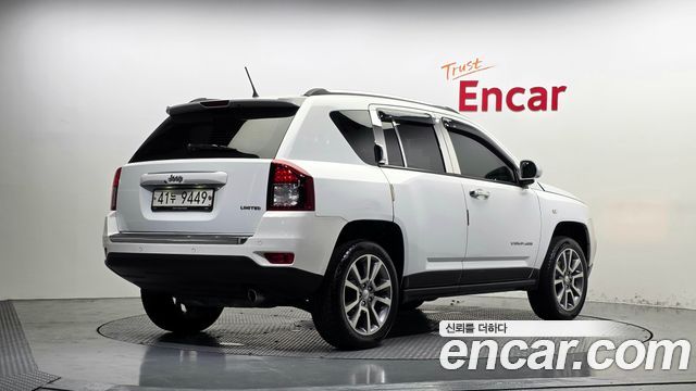 Jeep Compass 2014 — photo 2