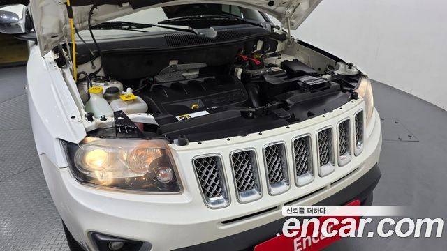 Jeep Compass 2014 — photo 6