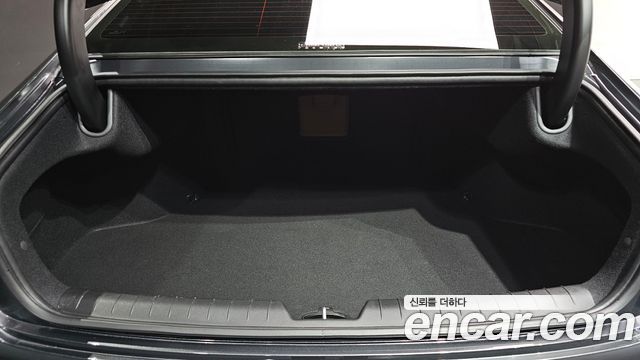 Hyundai Grandeur 2025 — photo 36