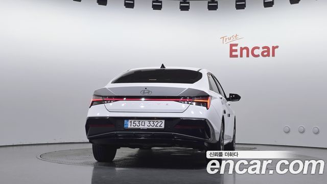 Hyundai AVANTE 2024 — photo 4
