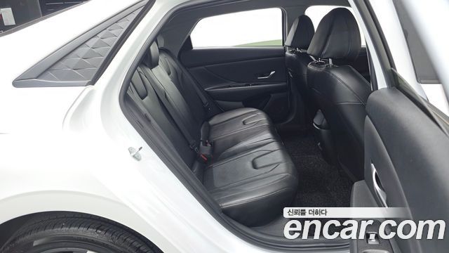 Hyundai AVANTE 2024 — photo 22