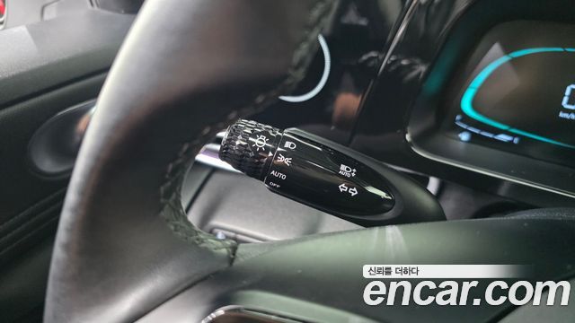 Hyundai AVANTE 2024 — photo 27