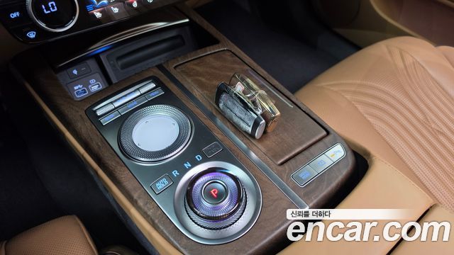 Genesis G80 2022 — photo 12