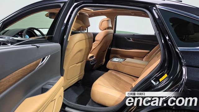 Genesis G80 2022 — photo 17