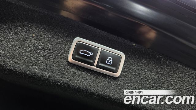 Genesis G80 2022 — photo 23