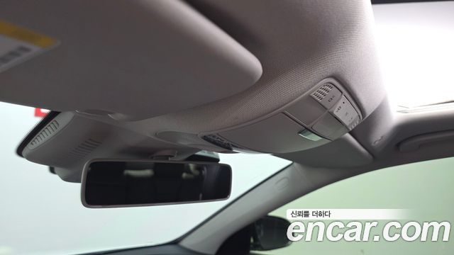 Mercedes-Benz E-Class 2017 — photo 27