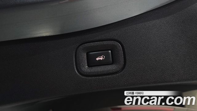 Renault Korea QM6 2022 — photo 26