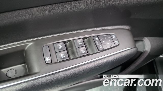 Renault Korea QM6 2022 — photo 29