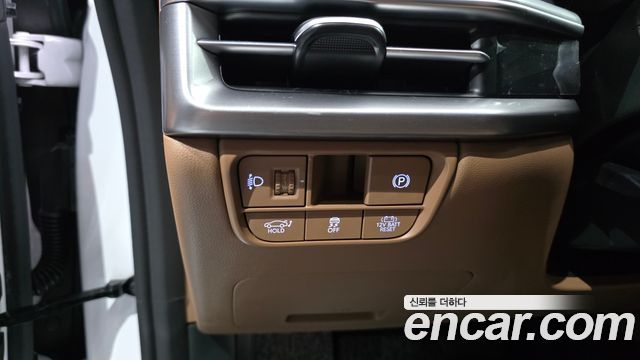 Hyundai Grandeur 2023 — photo 18