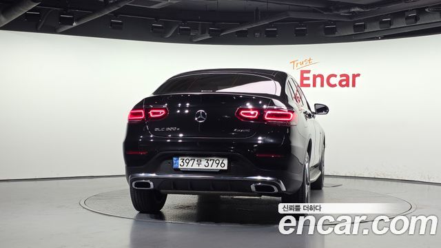 Mercedes-Benz GLC-Class 2021 — photo 4