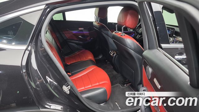 Mercedes-Benz GLC-Class 2021 — photo 18