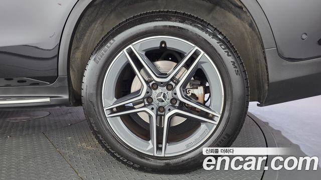 Mercedes-Benz GLC-Class 2021 — photo 7