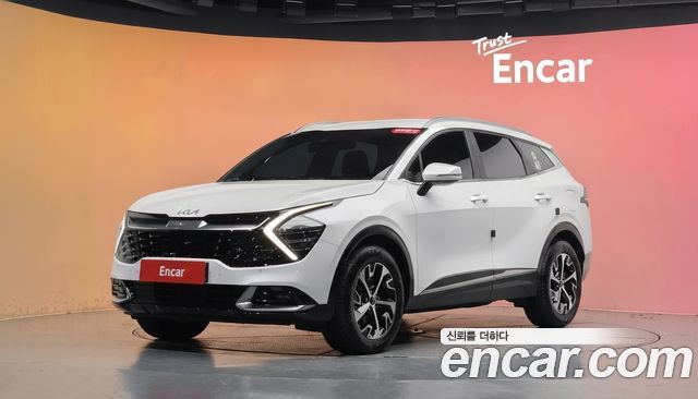 Kia Sportage 2023 — photo 1