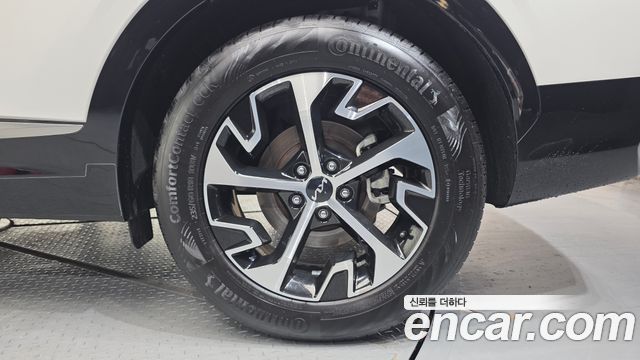 Kia Sportage 2023 — photo 7